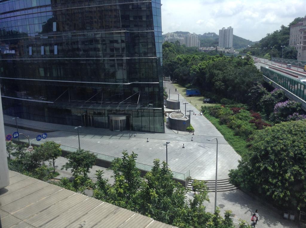 Fx Hotel East Lake Park Shenzhen Exteriör bild